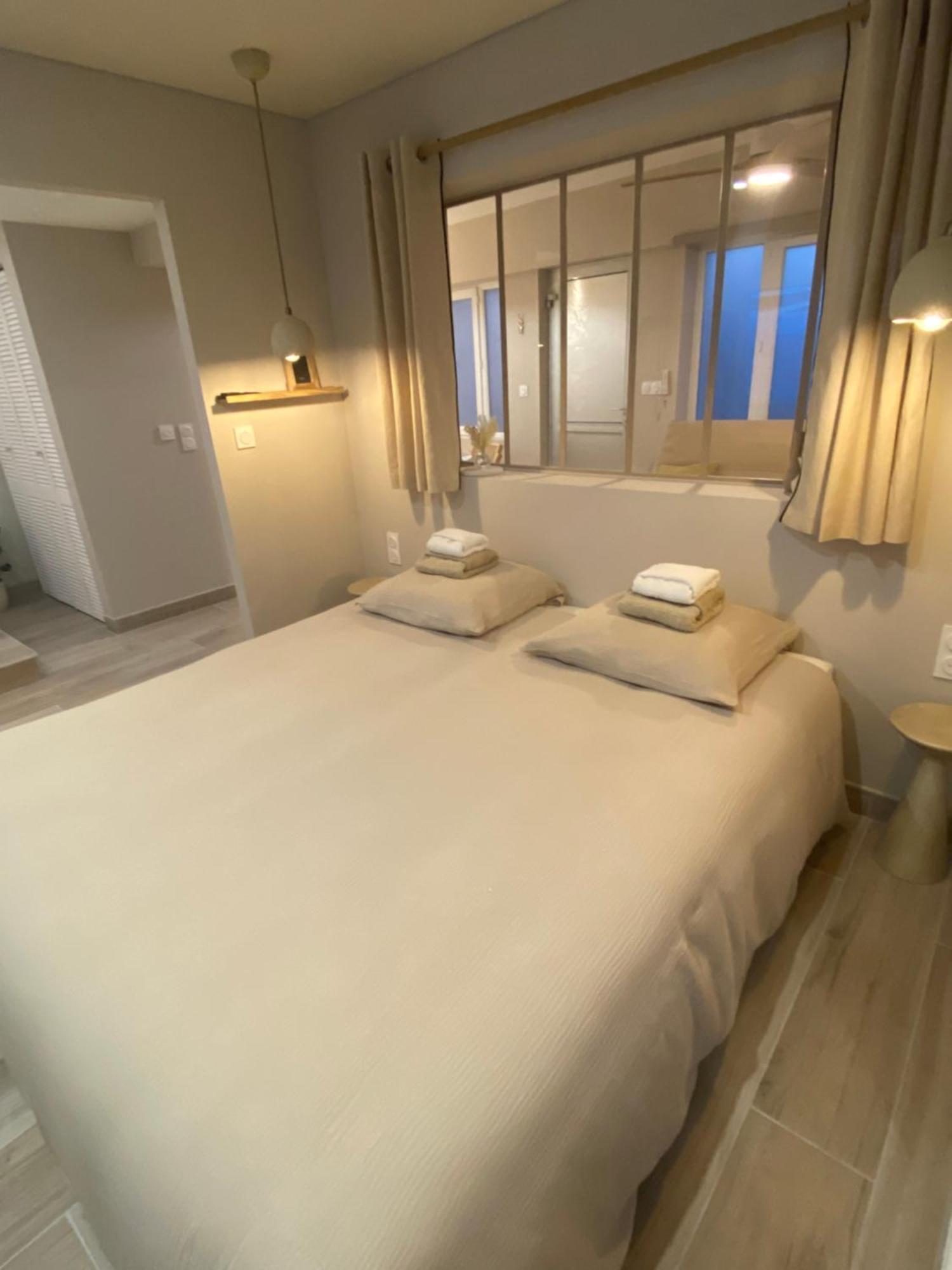 Suite Saint Pierre Вальрас-Пляж Экстерьер фото